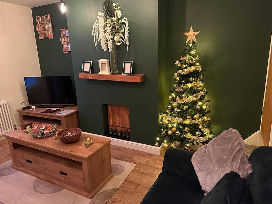 Quaint 1 Bedroom Cottage In Pudsey, Leeds Exteriér fotografie